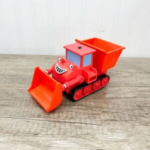 Vtg Bob The Builder MUCK DUMP TRUCK Bulldozer Hit Toy Vehicle Figure Hasbro 2001